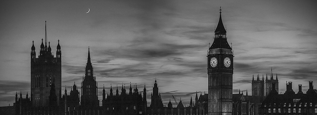 London Big Ben Westminster Palace Parliament Building Panorama night sunset sky in black and white with crescent moon