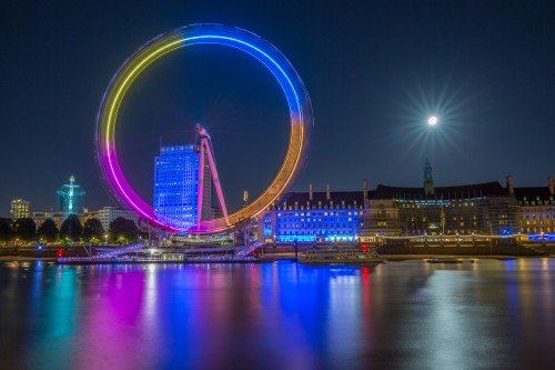 London-Eye-ferris-wheel-night-cityscape-full-moon