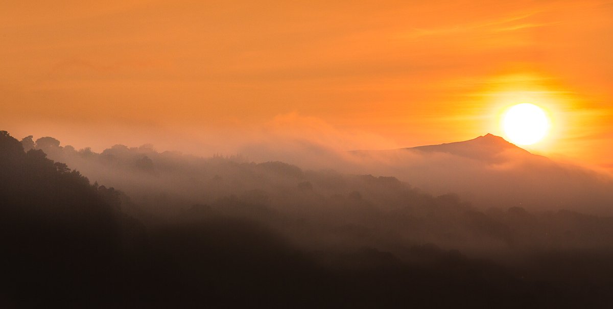 antonyz long exposure landscape cloud mountain sunset wales uk